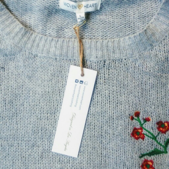 NEW Embroidered gray sweater ruffle top size L - Picture 5 of 8